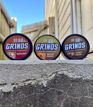 Populární trio na podzim 🤙🏻🍂🍁 Lískový oříšek 🌰 Slaný karamel 🍮🧂 Čokoláda 🍫 Jaký je tvůj favorit🫵🏻⁉️ #coffee #coffeelover...