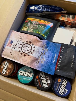 I takhle vypadá žádost o logistické dozásobení kávou 🤙🏻☕️✅ @grindscz_kavove_sacky @mementomori43_ @david_jezek_43...