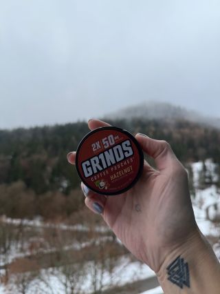 Počasí nic moc, ale kafčo zlepší náladu 🤙🏻✅☕️ Fotka z terénu od @maigrett 🤝🏻 #coffee #fog #autumn